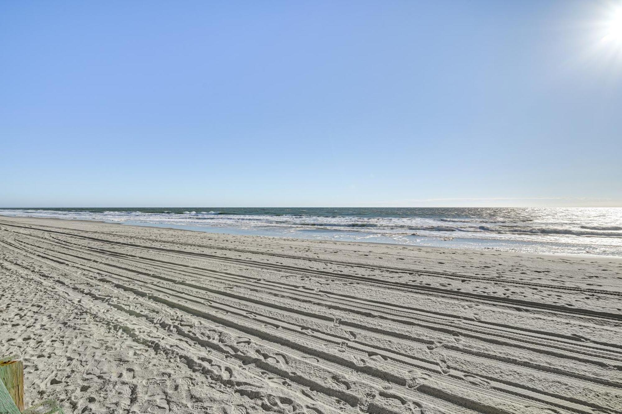 Cozy Beachfront Condo With Wifi, Views And Pool Access Миртъл Бийч Екстериор снимка