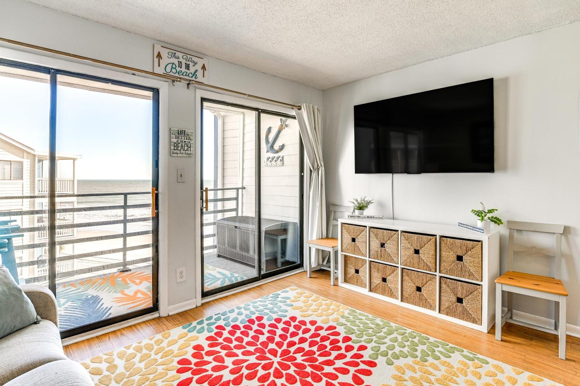 Cozy Beachfront Condo With Wifi, Views And Pool Access Миртъл Бийч Екстериор снимка